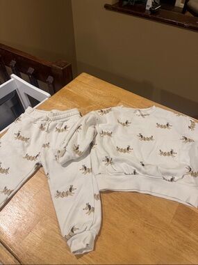 Rylee + Cru Cream Sweatshirt and Sweatpant Set with Brown Fox Print